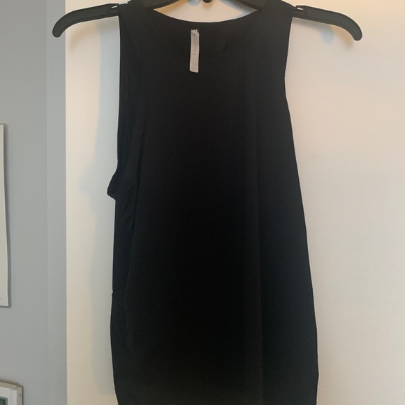 Fabletics Blake Open Back Twist Tank in Black - Picture 2 of 6